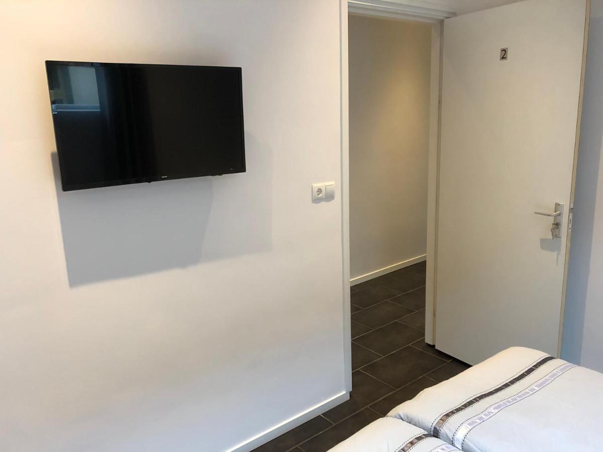 'T Posthuys Bed & Breakfast Leens Dış mekan fotoğraf