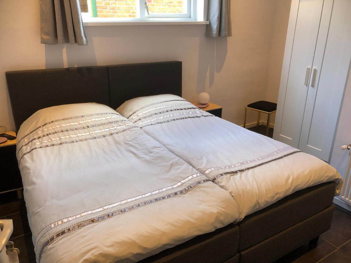 'T Posthuys Bed & Breakfast Leens Dış mekan fotoğraf